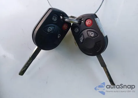 2018 Ford Focus Se z USA, uszkodzony, nr VIN 1FADP3K2XJL259324